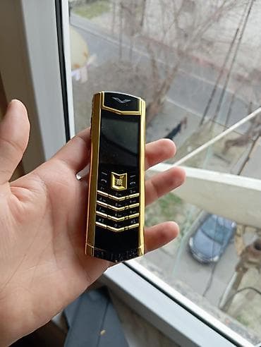 Vertu rəng - Qızılı, Düyməli