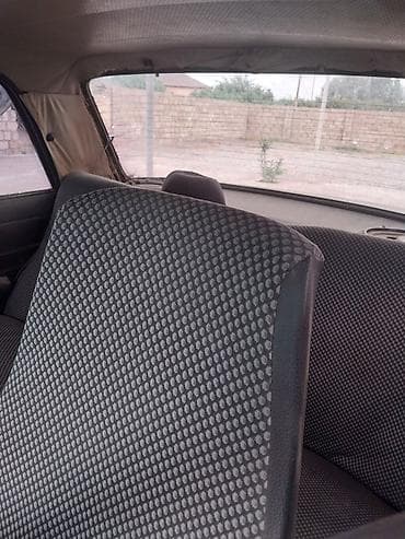 kia rio satışı: Lada vaz markalı 07 dir. qiymət olaraq münasibdir. kasmetik işləri — 2
