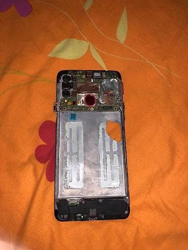 Məhsul: Samsung smartfon üçün orijinal ehtiyat hissələri (model ailəsi