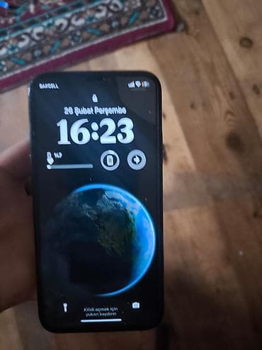 poco yeni: IPhone X, 64 GB, Qara, Zəmanət, Simsiz şarj, Face ID — 4