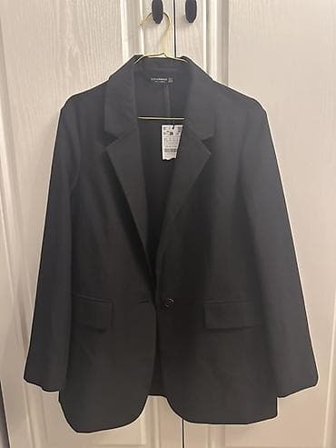 qara pencek: Qara klassik blazer - Rəng: qara - Dizayn: tək düyməli, klassik — 1