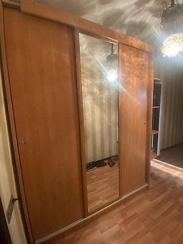 ref: Qarderob dolabı – sürgülü qapılı, güzgülü - Material: ağac laminat — 1