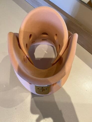 grija uchun karset: Bu, boyun fiksasiyası üçün nəzərdə tutulmuş kiçik ölçülü boyun — 3