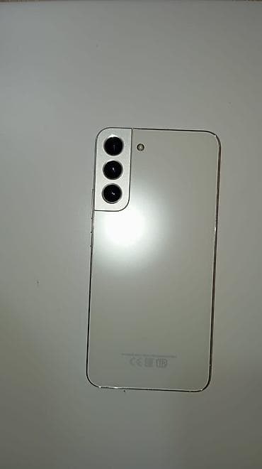 Samsung Galaxy S22, 256 GB, rəng - Ağ, İki sim kartlı