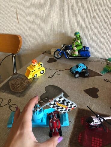 детский игровой набор черепашки ниндзя: Uşaq oyuncaqları dəsti – Müxtəlif nəqliyyat və fiqurların qarışıq — 3