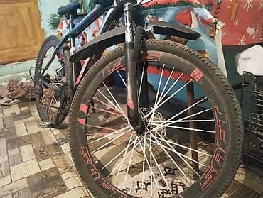 Velosiped ehtiyyat hissələri: SAFT marka dağ velosipedi - Geniş profilli 26" təkərlər, disk — 7