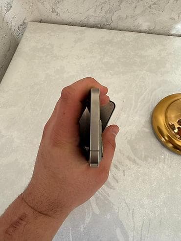 iphone faizsiz kredit: IPhone 15 Pro, 128 GB, Natural Titanium, Face ID — 7