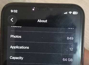 IPhone 11 Pro, 64 GB, Matte Midnight Green, Face ID — 7
