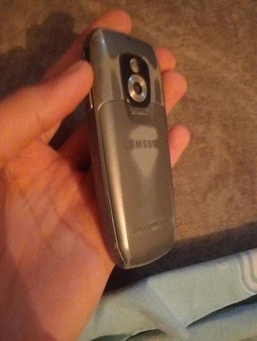 Samsung A10e, 8 GB, rəng - Boz, Düyməli