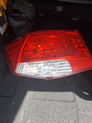 işlənmiş oturacaqlar: Kia 2009 il, Orijinal, İşlənmiş — 2