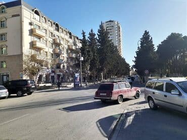 xacmaz obyekt: Obyekt icarəyə verilir. Xırdalanda Gediş gəliş yerdi. Yol kənarı. 18 — 3