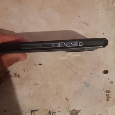 ucuz telafonlar: Oukitel smartfon Xüsusiyyətlər: - Gücləndirilmiş, relyefli arxa — 4