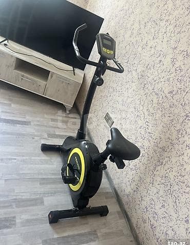 Funksional velotrenajor evdə məşq etmək üçün əlverişlidir. Bu