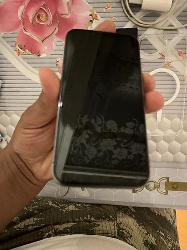 pro: IPhone 13 Pro, 128 GB, Sierra Blue, Simsiz şarj — 6