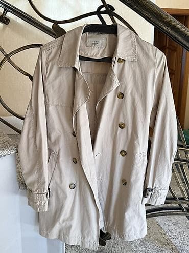 Plaşlar: Zara Boys kolleksiyasından bej rəngli trençkot. - Model: ikiqat — 1
