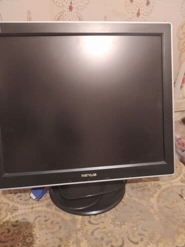 hyundai elantra monitor: İşlek vəzyətdədir Zaryatka şunuru yoxdur o da — 1