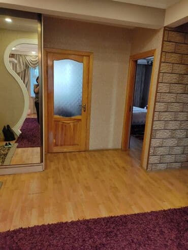 binede ipoteka evler: Bakı, 3 otaqlı, Köhnə tikili, m. Neftçilər, 80 kv. m — 7