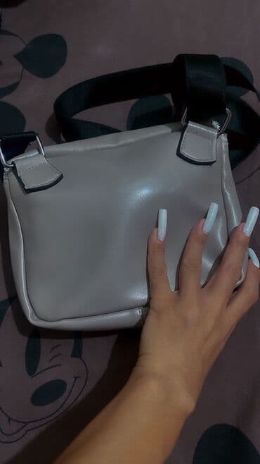 səyahət çantası: Çiyin çantası, Balenciaga — 4