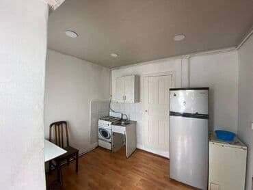 razınde kıraye evler: Nizami metrosunun çıxışında 2 mertebeli binanın 2-ci mərtəbəsində — 2