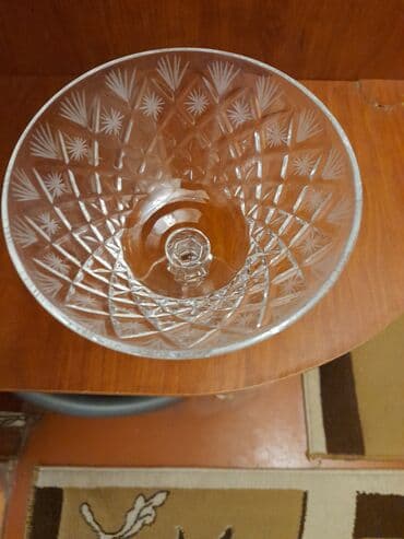 cekas palma: Kəsimli büllur ayaqlı qab - Material: qalın büllur/şüşə - Dizayn: əl — 3