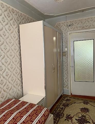 cugun tava: 2 təknəfərlik çarpayı, Dolab — 1