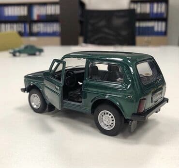 требуются модели для наращивания ресниц: VAZ, 2000 il, 1:43, Dəmir, Pulsuz çatdırılma, Ödənişli çatdırılma, Ünvandan götürmə — 7