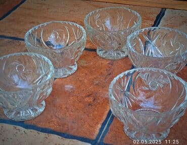 продам стеклянные банки бишкек: Xristal konfet qabı 10 Azn və 5 ədəd qənd qabı cəmi 10 azn hamısını — 2