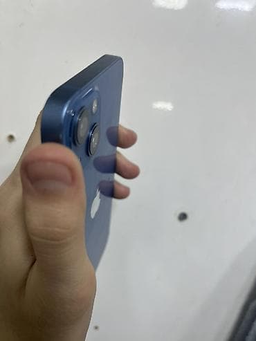 iphon: IPhone 13, Mavi, Face ID — 2