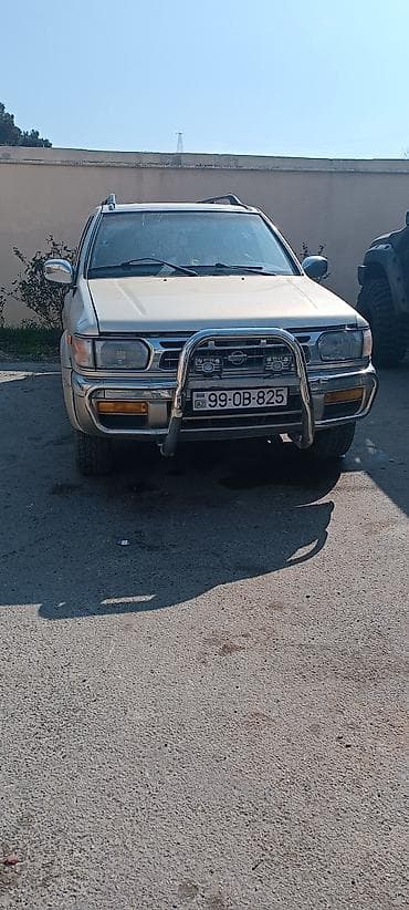 masin: Nissan Pathfinder: 3.3 l | 1998 il Ofrouder/SUV — 4