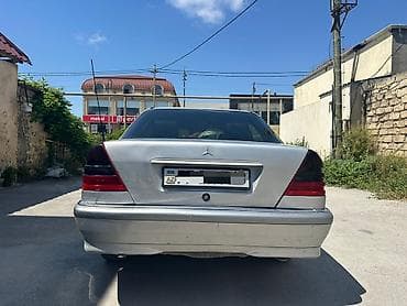 neodim maqnit: Mercedes-Benz C 230: 2.3 l | 1996 il Sedan — 2