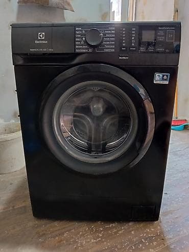 dikis masini: Paltaryuyan maşın Electrolux, 6 kq, İşlənmiş, Avtomat, Qurutma var — 1