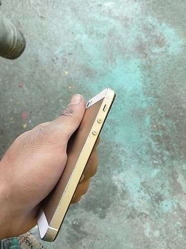 iphone 5s yeni: IPhone 5s, 32 GB, Qızılı, Barmaq izi — 3