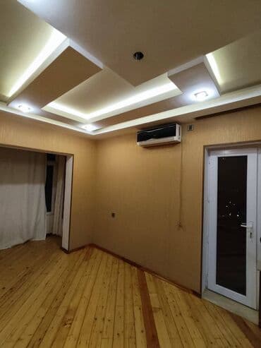 9 ci mikrorayon satilan evler: Bakı, 2 otaqlı, Köhnə tikili, m. Həzi Aslanov, 70 kv. m — 2