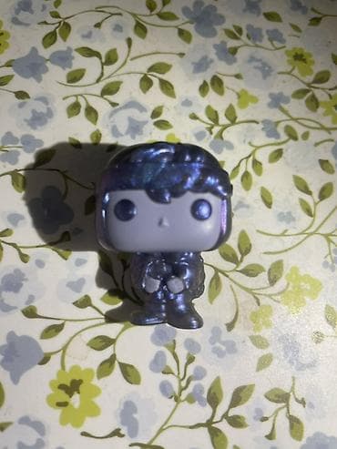 Ovçuluq və balıqçılıq: Funko figure dustin upside down — 1