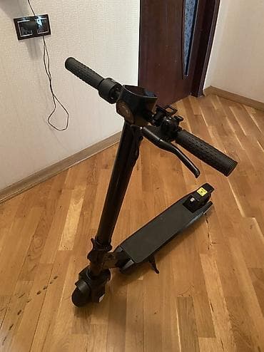 electric moped: Sensorlu elektrik skuter. Biraz işlənib baha alınıb, qiyməti qat qat — 8