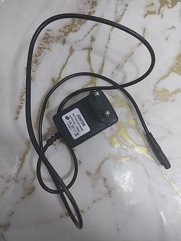 Üz qirxan üçün adapterler 2 ədədir biri sade variantdadi biri usb