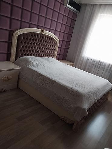 desler: Klassik üslubda qonaq otağı dəsti Komplektin tərkibi: - 3 oturacaqlı — 6