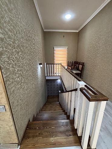 6 otaqlı, 400 kv. m, Yeni təmirli — 9