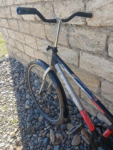 28 lik velasipeddi hec bir prablemi yoxdur otur surdu Real alicilar lalafo.az -da 28 lik velasipeddi hec bir prablemi yoxdur otur surdu Real alicilar