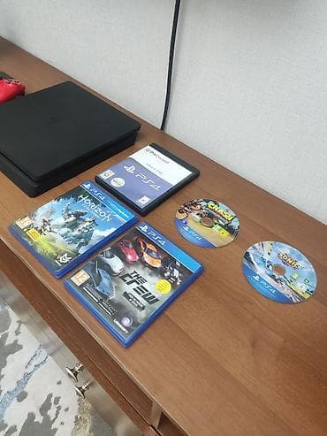 iphone 6 128: Ps4 slim 500gb 2 pult biri original biri sonradan alinma, 5 eded oyun — 2