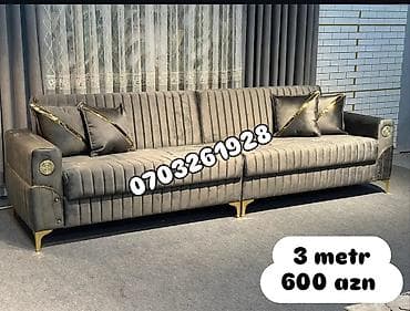 1.- 3 metrlik dəriyəoxşar məxməri parça ilə örtülü salon divanı -