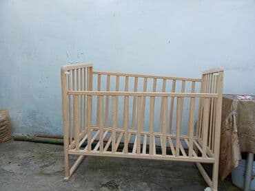 Oğlan və qız üçün, İşlənmiş, Dördbucaq, Beşik, Dəstsiz, Matrassız, Yellənmə mexanizm ilə