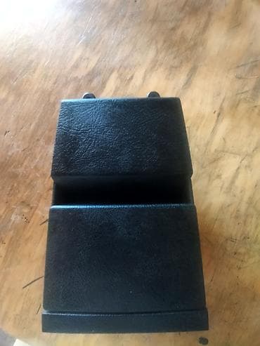 vaz 2107 abilsofka: Avtomobil üçün orijinal plastik kül qabı/kiçik saxlama bölməsi — 3