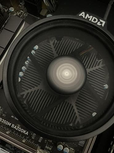 ide hard disk: Oyun və gündəlik istifadə üçün yığılmış stolüstü kompüter. Her bir — 4