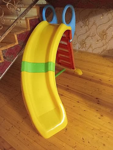 gənc odası: Uşaq üçün plastik slayd - Parlaq rənglər: sarı eniş səthi, narıncı — 2