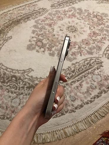 video reqstrator: IPhone 16 Pro Max, 512 GB, Gümüşü, Zəmanət — 4