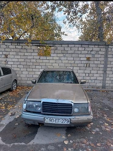 uaz satisi: Mercedes-Benz 200: 2 l | 1990 il Sedan — 4