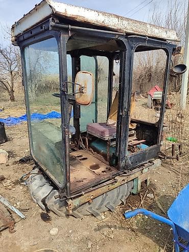 lada vaz 2107: MTZ (Belarus) TE 28 1990 il — 3