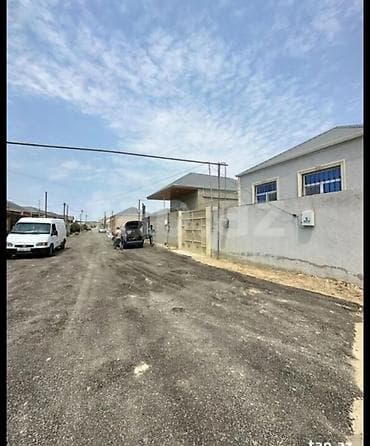 1 sot nece metrdir: 121 kv. m, 3 otaqlı — 1