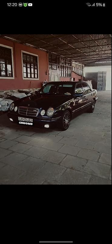 opel vectra b: Mercedes-Benz 230: 2.3 l | 1996 il Sedan — 6